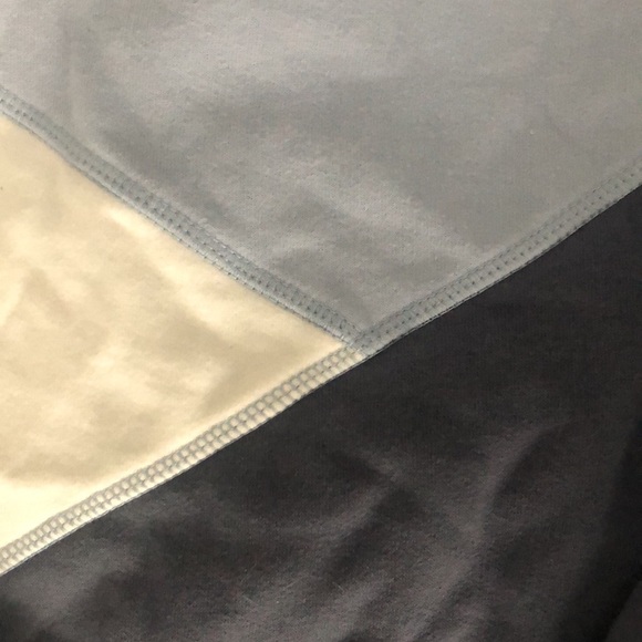 Blue pullover - Picture 3 of 6